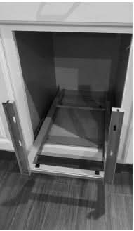 50qt Wire Double Trashcan Pullout with Soft-close Slides - Image 4